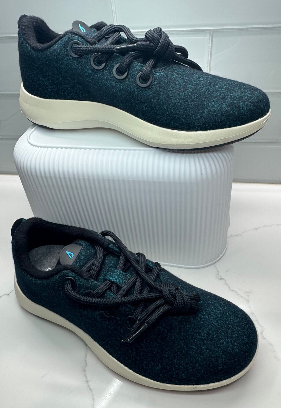 allbirds Wool Runner Mizzle Sneakers Shoes, Teal/Black/White, Women's 8: NWOT